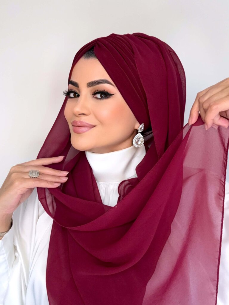 bordo-dolgulu-drape-salli-bone-tesettur-dis-