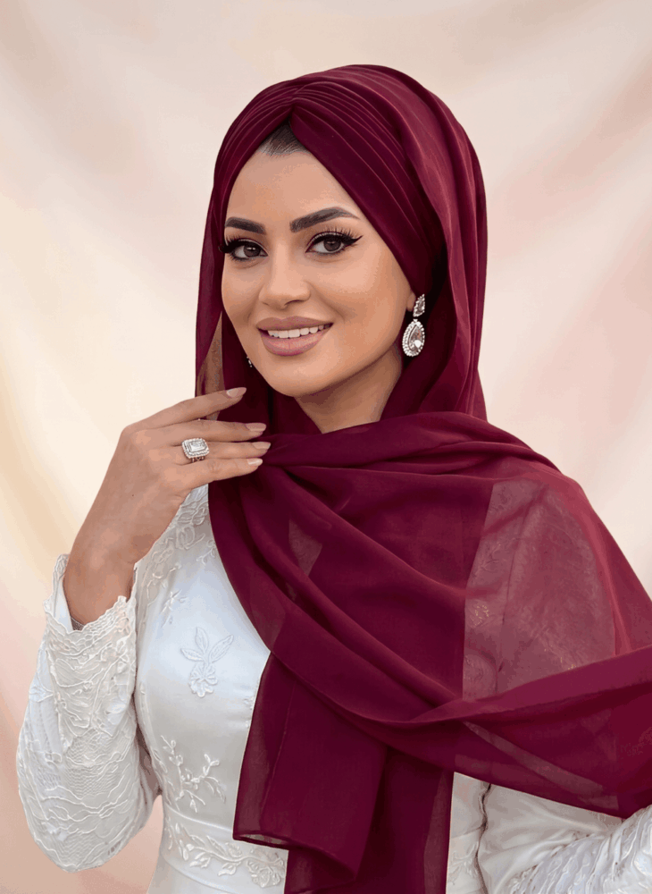 Bordo Dolgulu Drapeli Şallı Bone, şık ve modern tesettür bone tasarımı