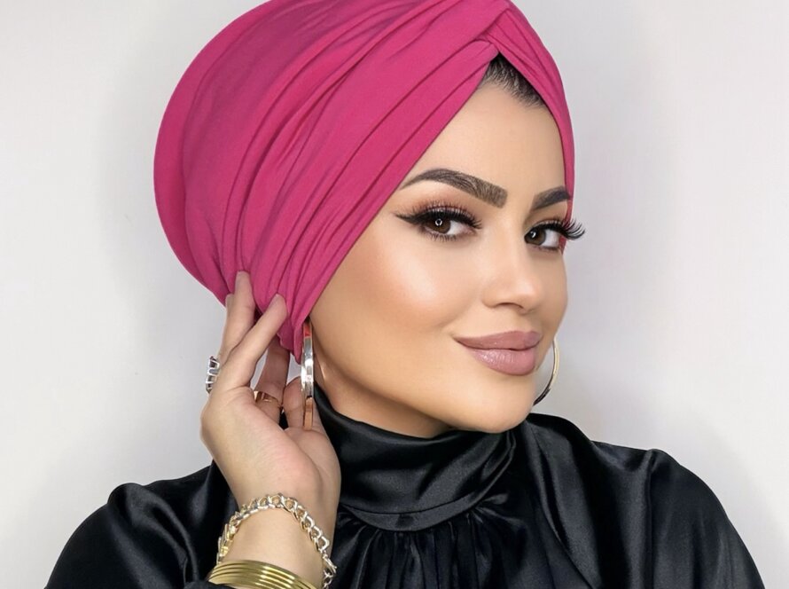 Koyu pembe Dolgulu Düğüm Bone