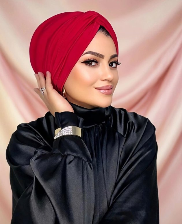 Kırmızı dolgulu drapeli bone – astarlı kaymaz şık bone modeli