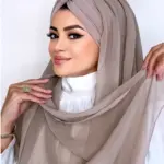 Bej Dolgulu Düğüm Şallı Bone