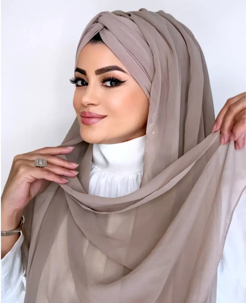 Moda Nurhan modern tarz için krep şal modelleri