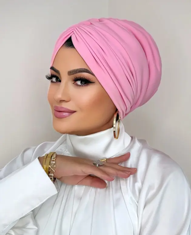 Şeker Pembe Dolgulu Drapeli Bone