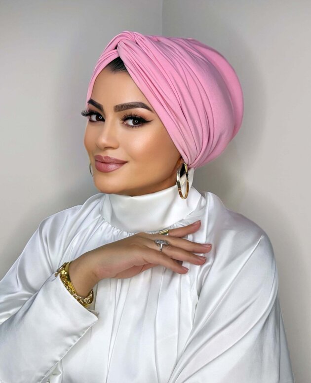 seker-pembe-dolgulu-dugum-bone-dis-tesettur-