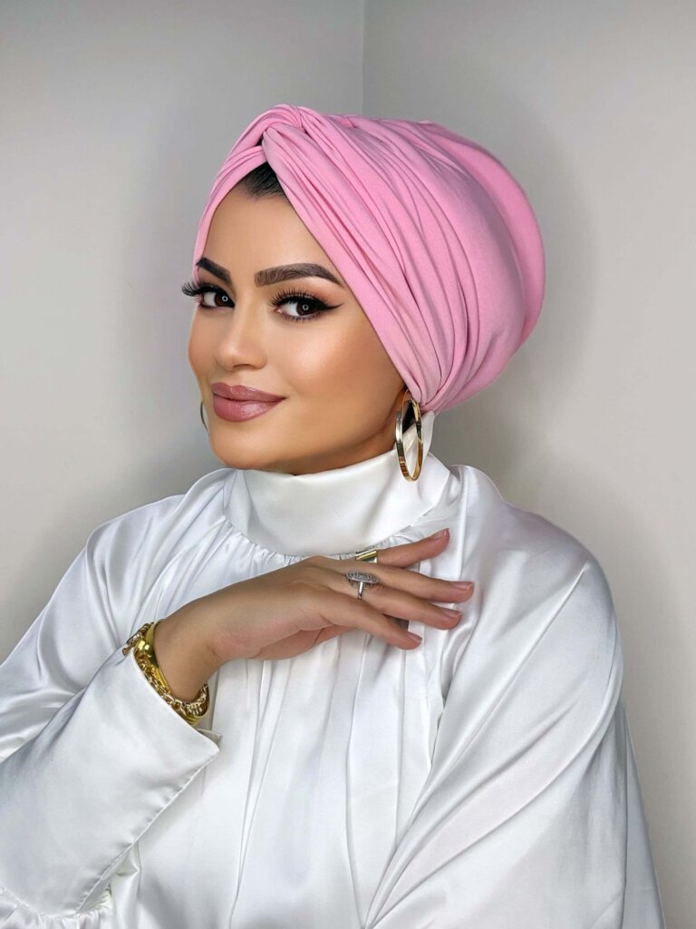 seker-pembe-dolgulu-dugum-bone-dis-tesettur-