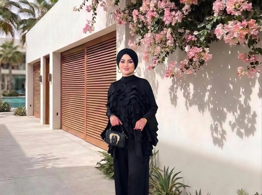 siyah-tasarim-takim-tesettur-pantolon-