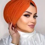 Moda Nurhan rahat kullanım sağlayan pratik bone