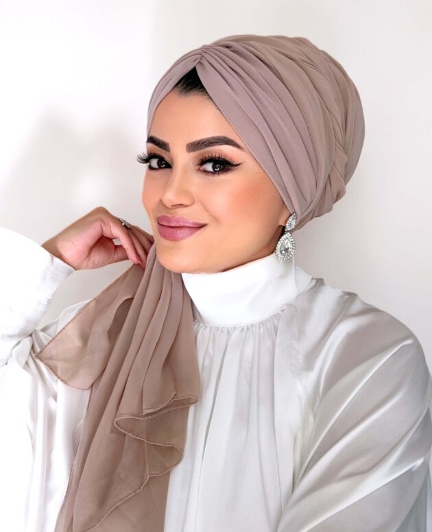 bej-dolgulu-drapeli-salli-bone-tesettur-dis-