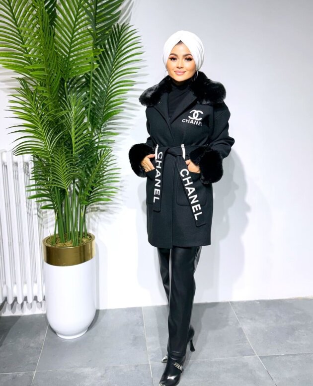 yazili-siyah-kase-kaban-tesettur-